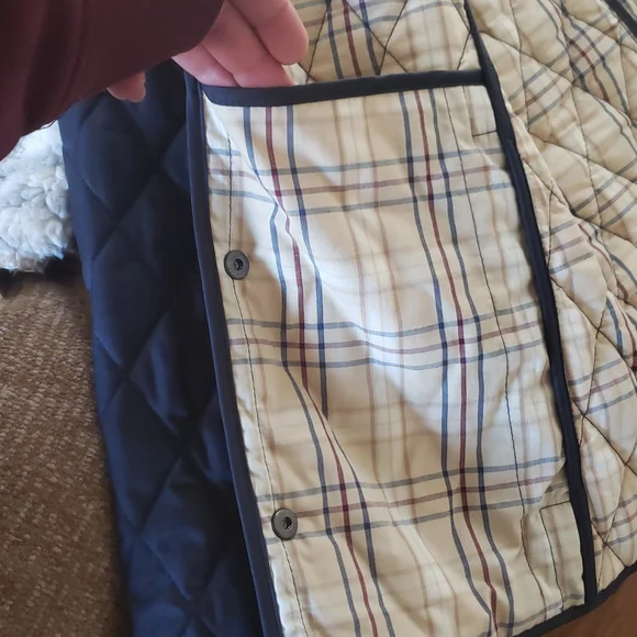 L.L. Bean Quilted Coat - Picture 8 of 8
